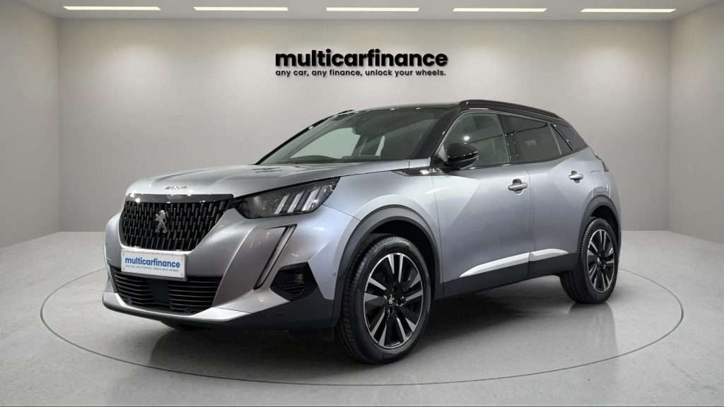 Peugeot 2008 2021 front three-quarter