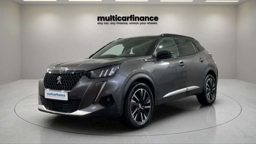 Peugeot 2008 2020 GT Line front three-quarter in Grey