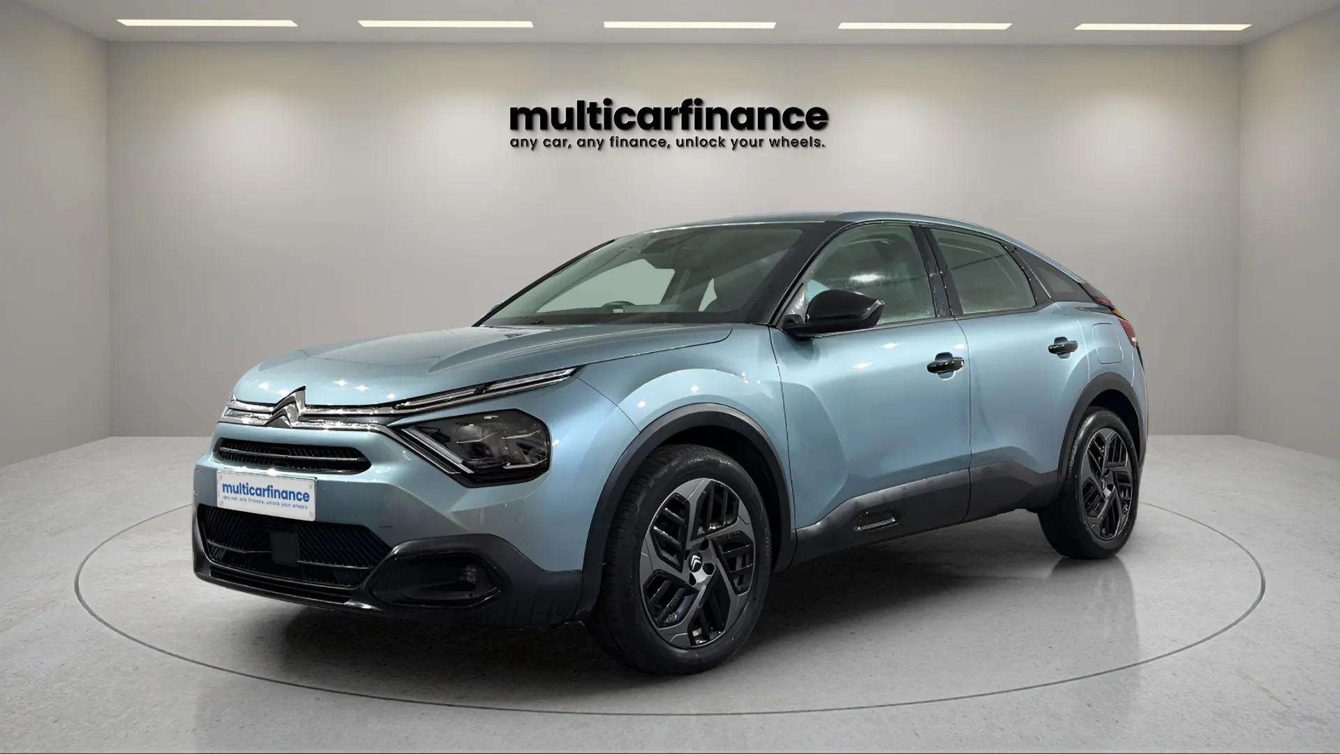 Citroen C4 2023 front three-quarter
