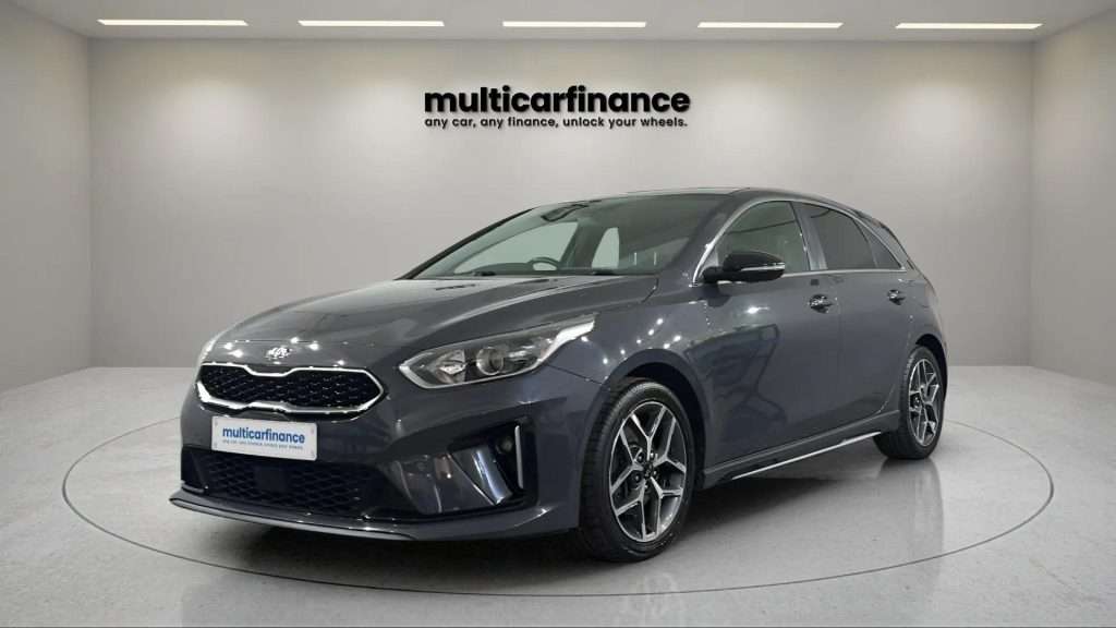 Kia Ceed 2019 front three-quarter