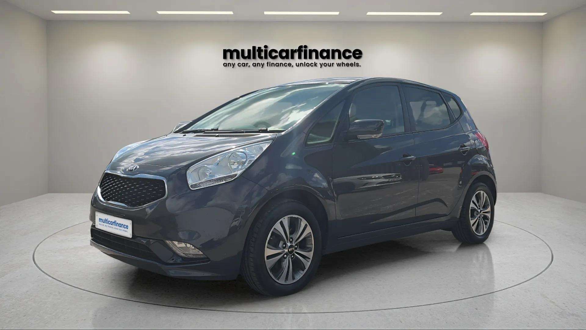 Kia Venga 2018 grey front three-quarter
