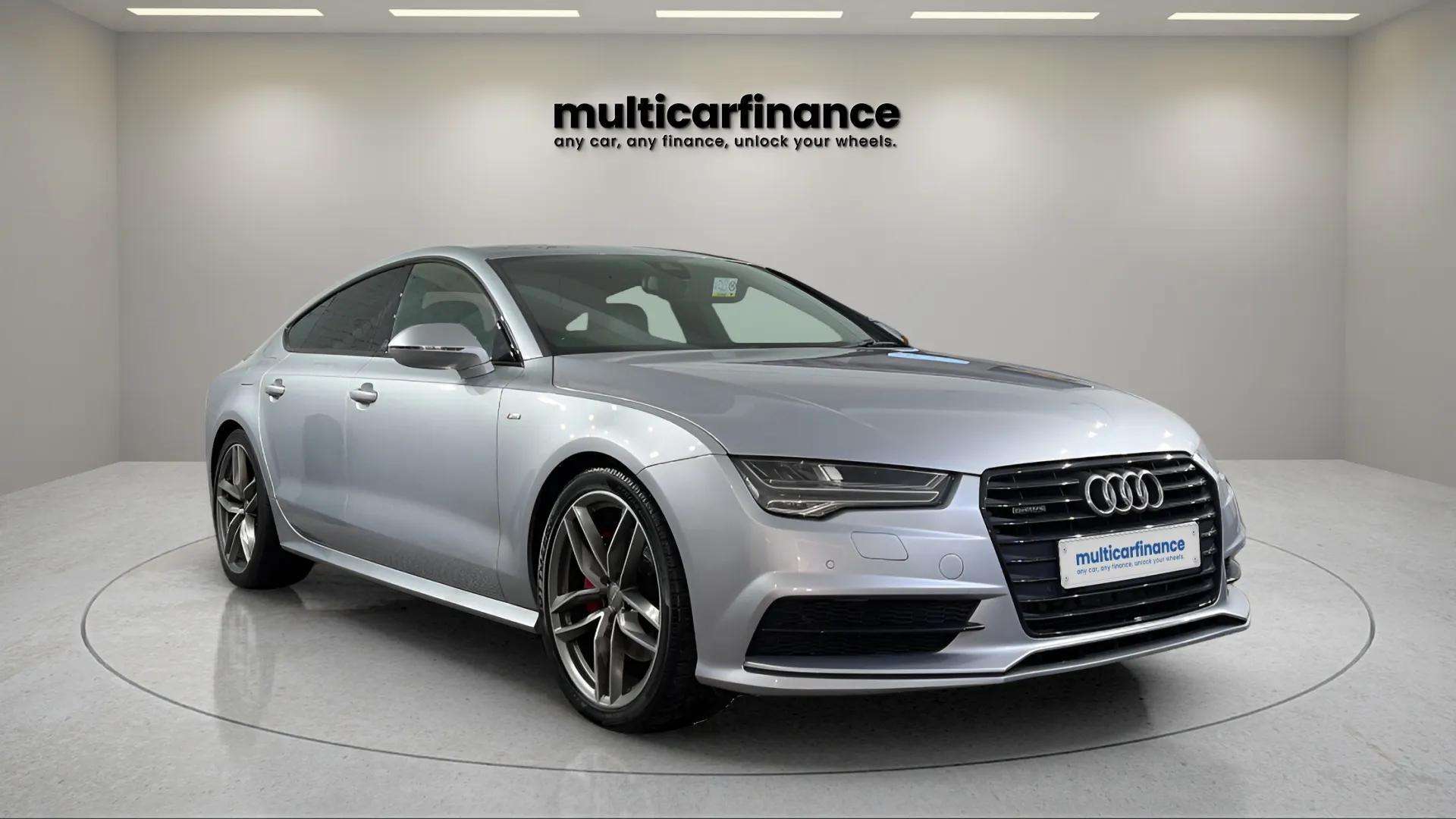 Audi A7 2016 front three-quarter