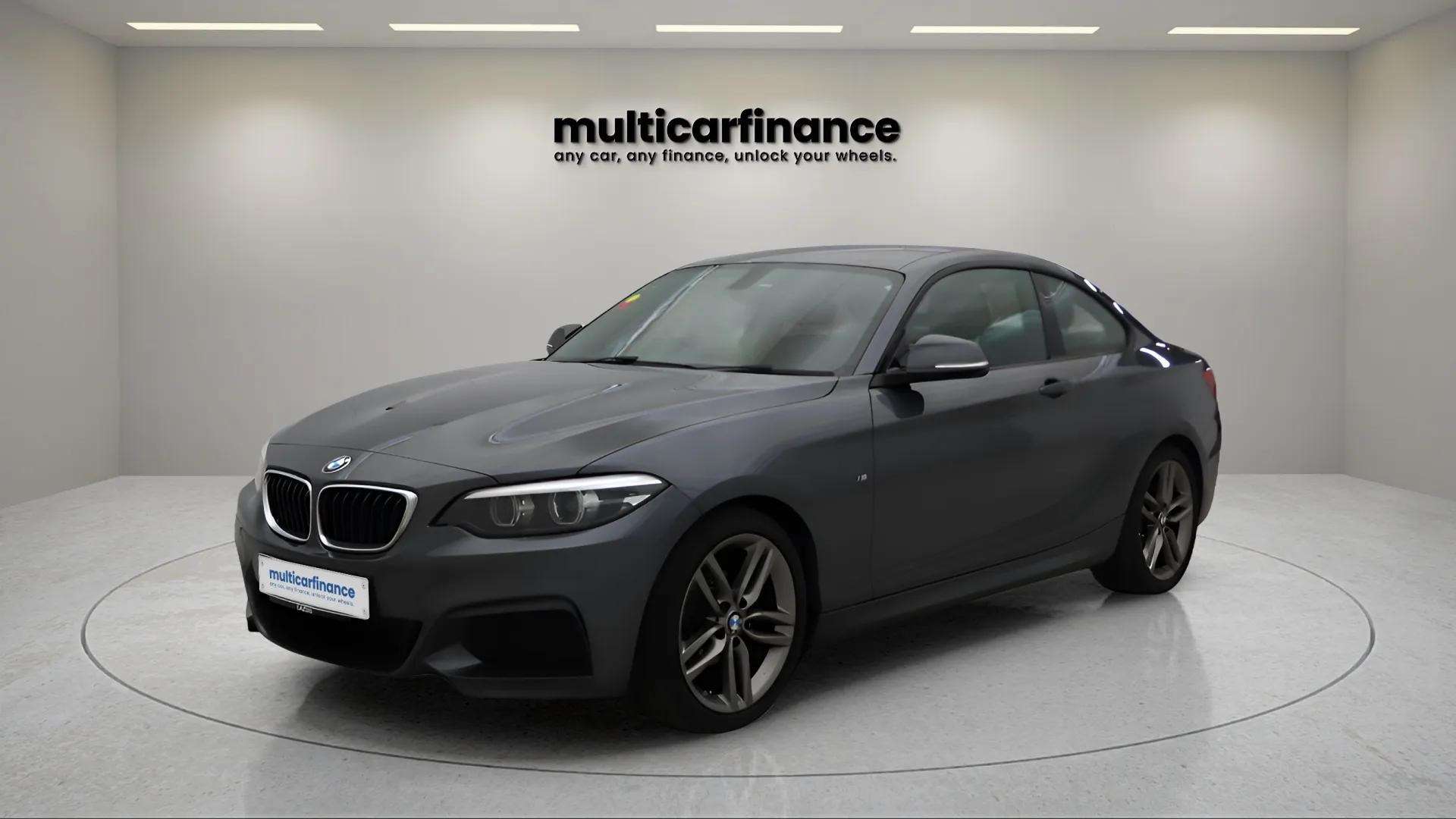BMW 2 Series 2018 front three-quarter