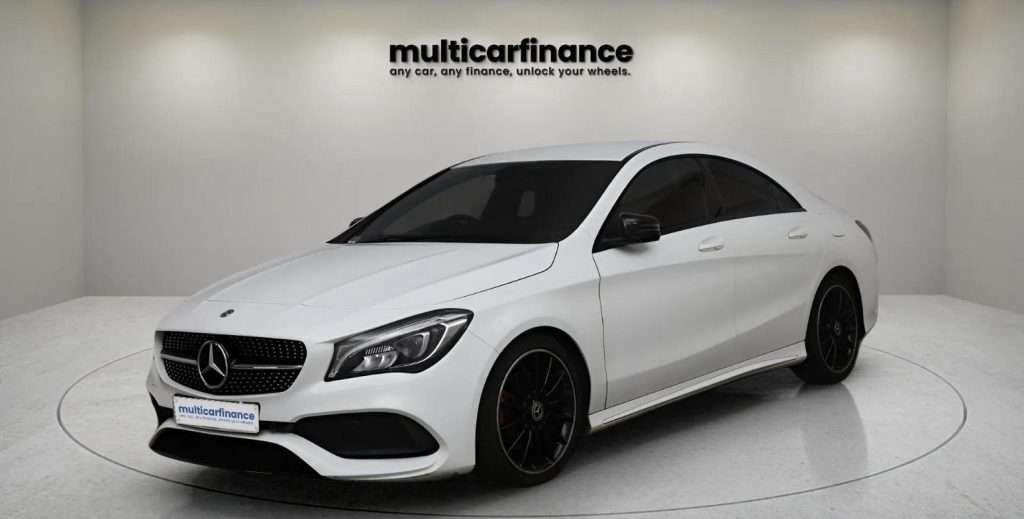 Mercedes-Benz CLA 2018 front three-quarter