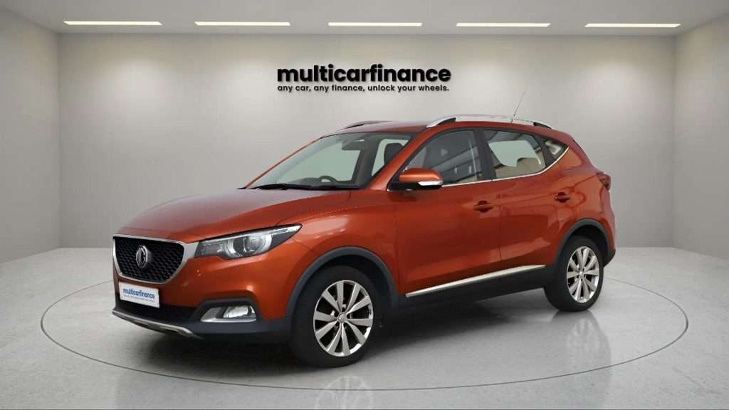 MG ZS 2020 front three-quarter